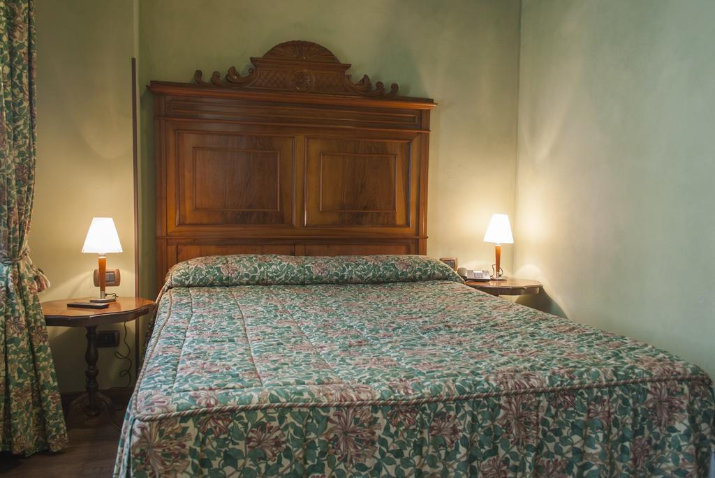 Al Borducan Boutique Hotel (Adults Only) Varese Buitenkant foto